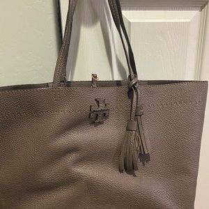 Authentic Tory Burch Tote in taupe